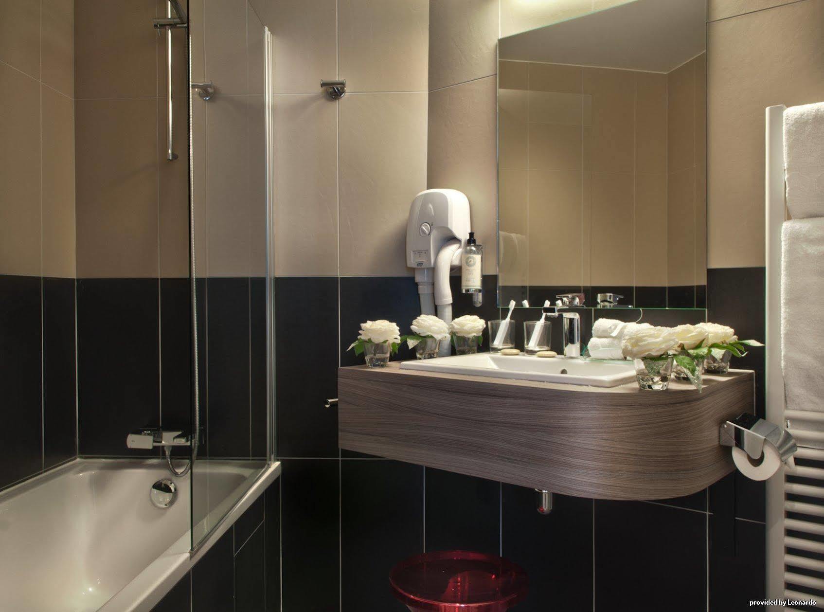 Best Western Paris Porte De Versailles Issy-les-Moulineaux Exterior foto